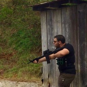 Meet your Posher, Louis